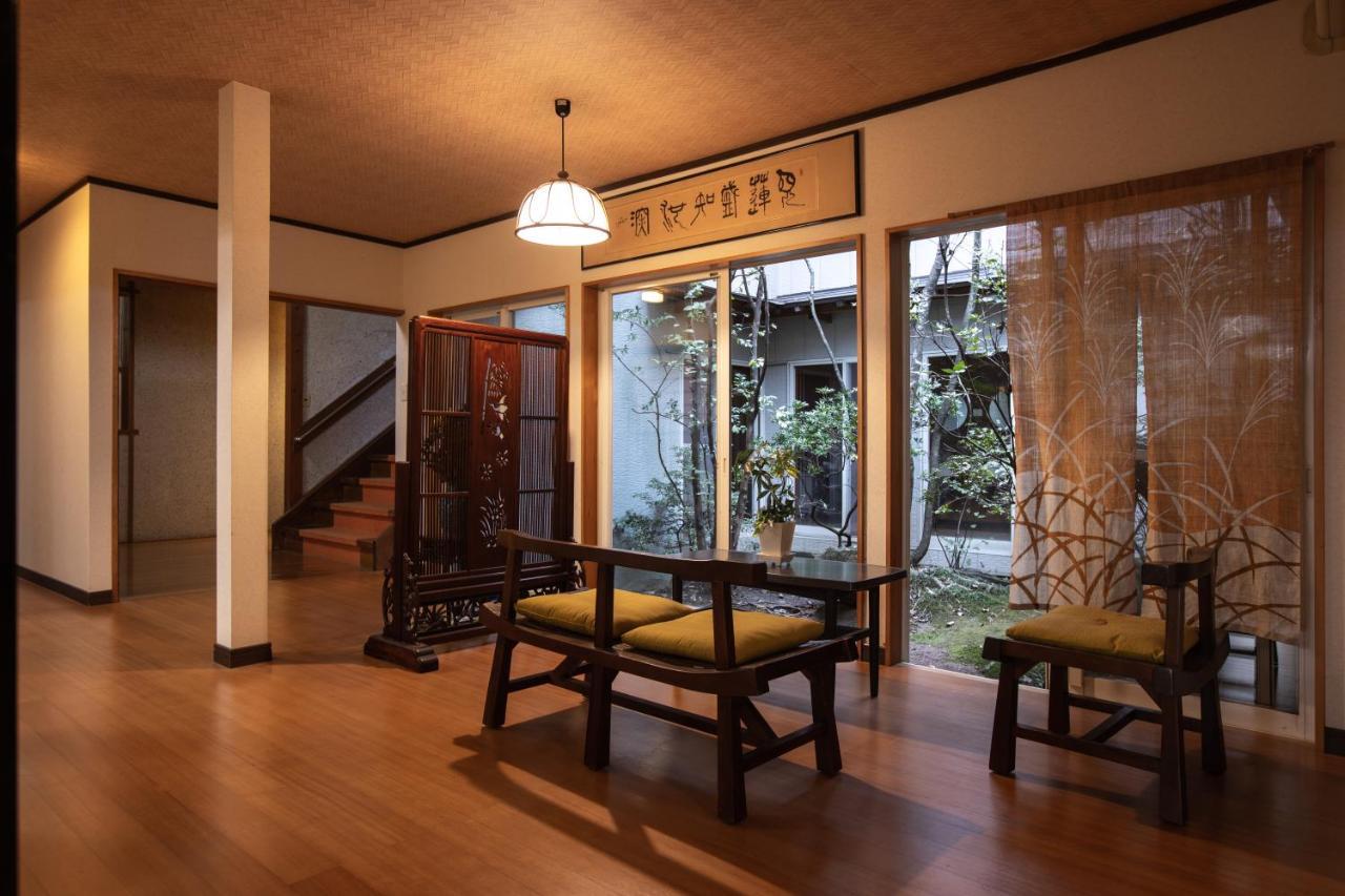 宿坊 端場坊｜Temple Hotel Habanobo Minobu Екстер'єр фото