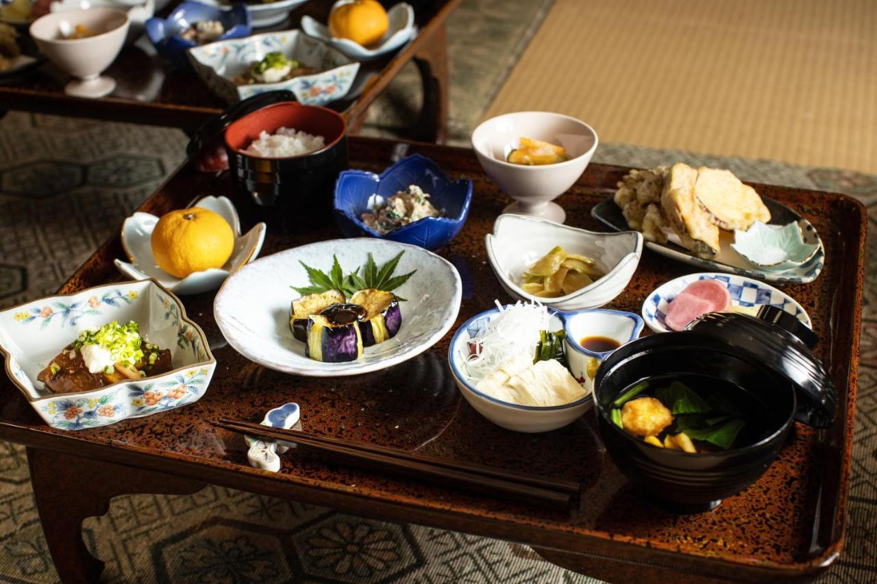 宿坊 端場坊｜Temple Hotel Habanobo Minobu Екстер'єр фото