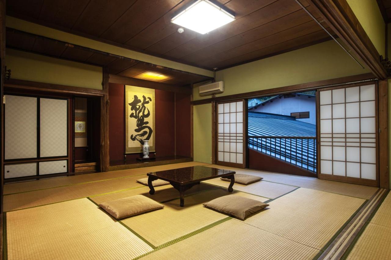 宿坊 端場坊｜Temple Hotel Habanobo Minobu Екстер'єр фото